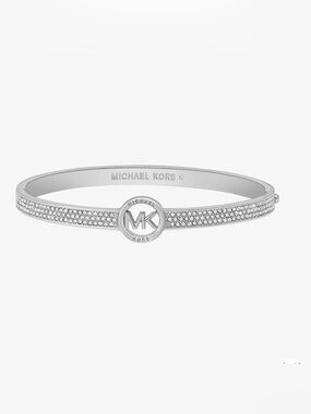 Michael Kors Silver Crystal Pavé MK Circle Bangle Bracelet
Style # MKJH0008A